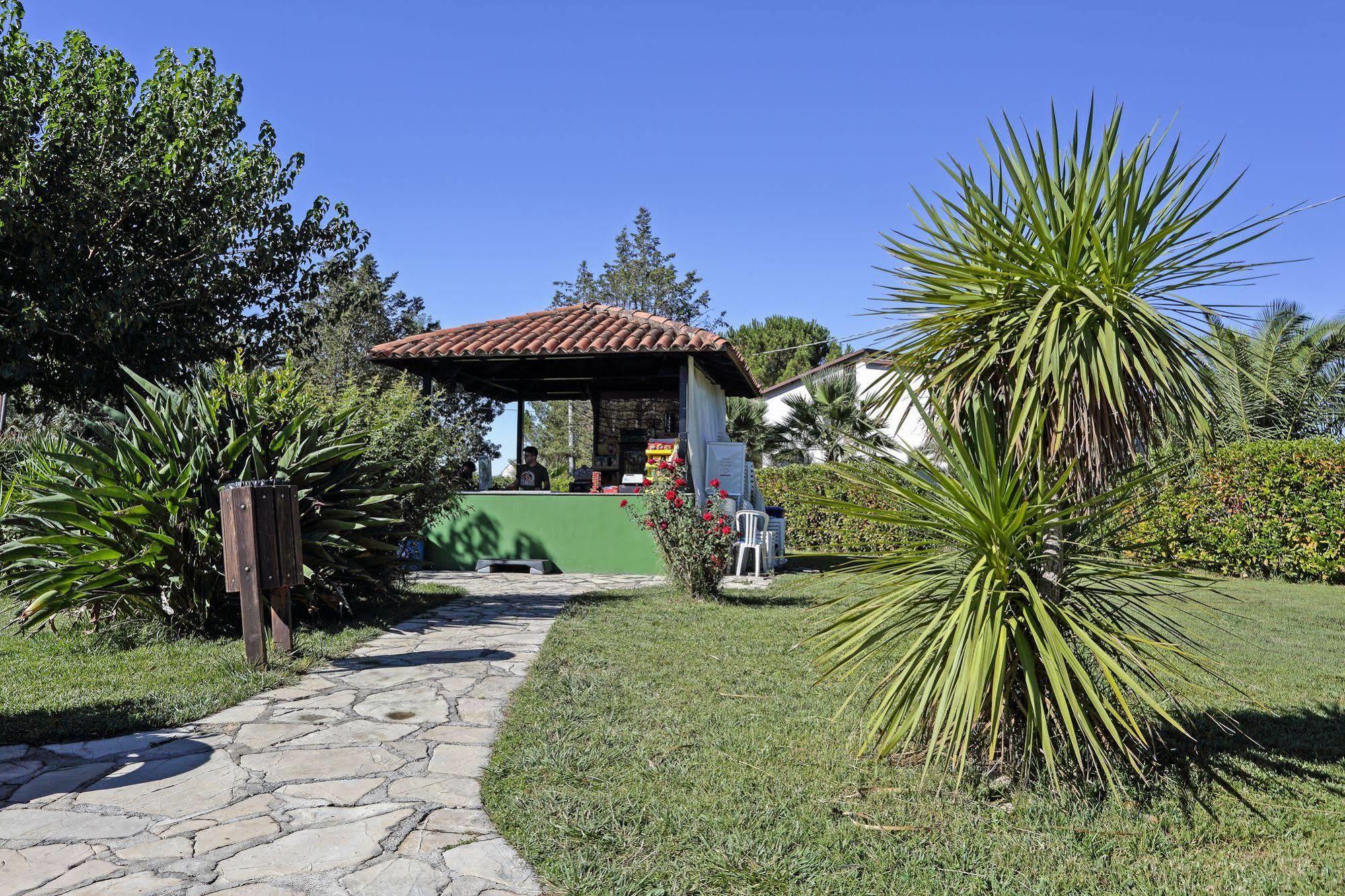 Agriturismo Tenute Pollara Roccamena 外观 照片